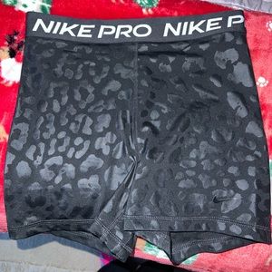 Never worn Nike Pro spandex cheeta